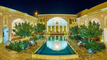 سرای مشیر در شیراز