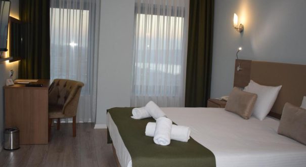 EURO PLAZA4 EURO-PLAZA4