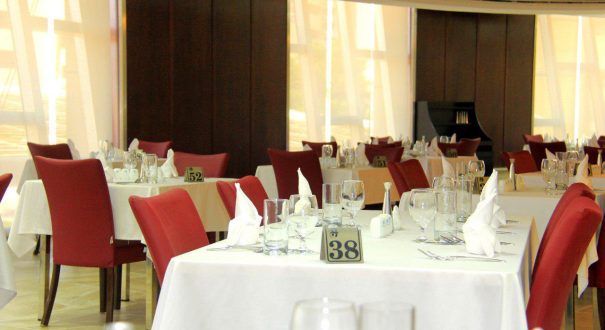 INTERNATIONAL KISH (24)