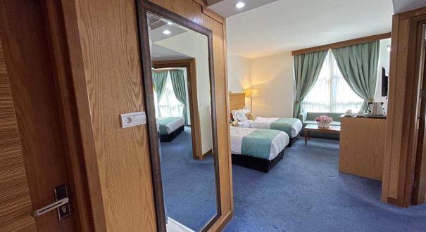 INTERNATIONAL KISH (43)