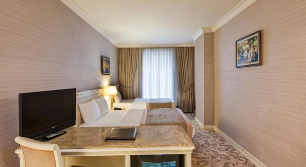 ELITE WORLD PRESTIGE4 ELITE WORLD PRESTIGE4