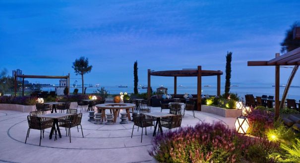 Hyatt Regency4 Hyatt Regency4