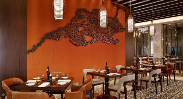 Hyatt Regency6 Hyatt Regency6