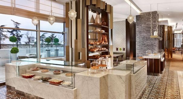 Hyatt Regency7 Hyatt Regency7