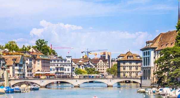 گشت و گذار در شهر زیبای زوریخ