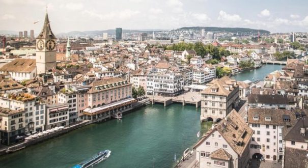 گردش در شهر زوریخ