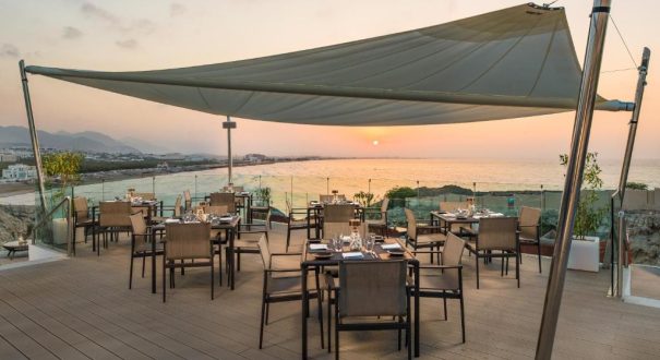 Crowne Plaza Muscat2