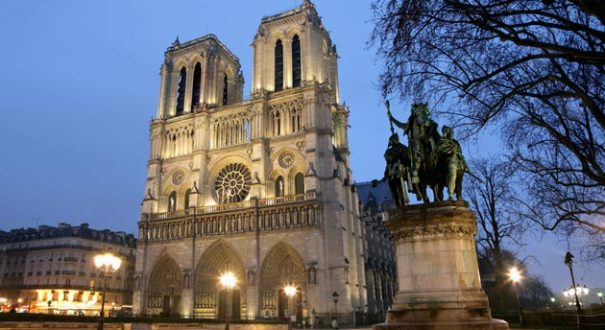 Notre-Dame Cathedral in Paris6 معماری کلیسای نوتردام