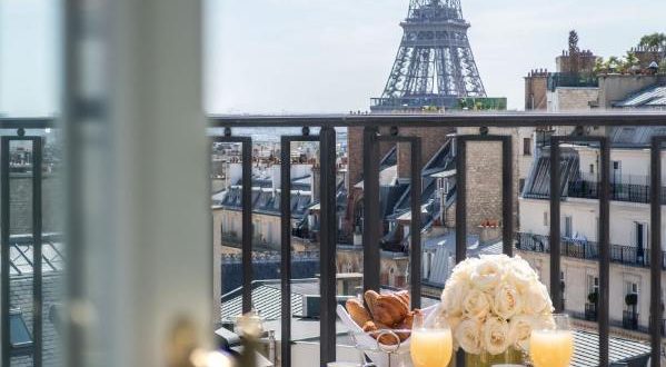 Four Seasons Hotel George V 10 Four Seasons Hotel George V 10