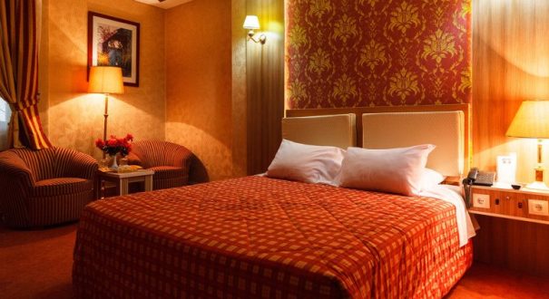 Isfahan AliQapu Hotel6 هتل پارسیان عالی قاپو اصفهان6