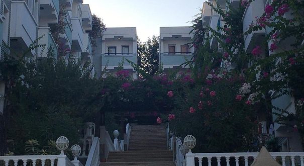 Sunpoint Family Hotel