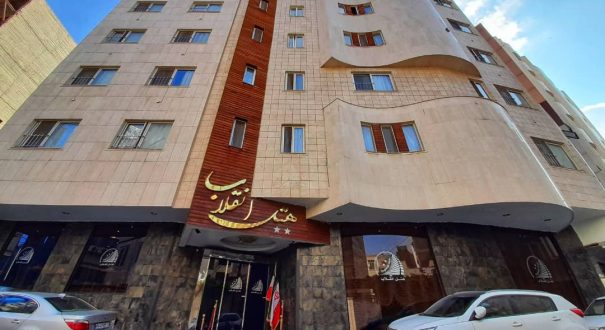enghelab hotel 0 هتل انقلاب مشهد