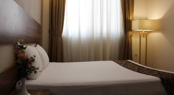 enghelab hotel 3 هتل انقلاب مشهد3