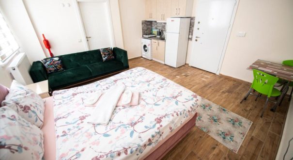 Melodi Hotel 3 Melodi Hotel 3