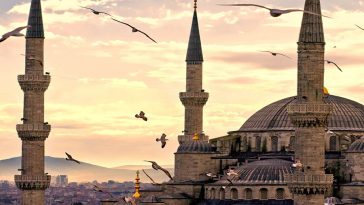 سفر گردشگران به ترکیه