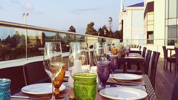 رستوران در باتومی