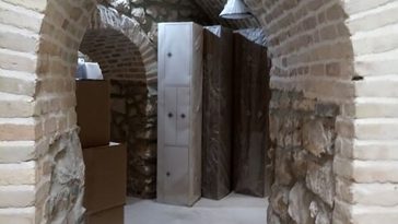 حمام اعظم کبودراهنگ که انبار مبل شده است!