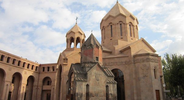katoghike yerevan تاریخ کلیسای کاتولیک ایروان