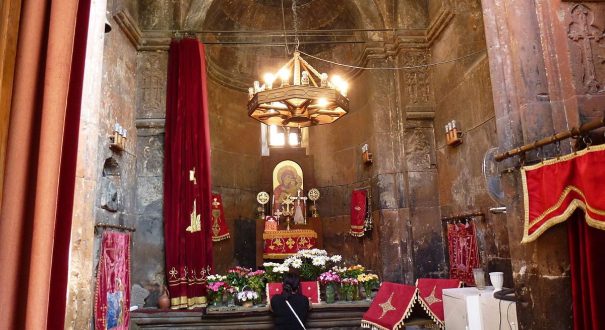 katoghike yerevan2 کلیسای کاتولیک