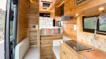 با قیمت یک پرشیا می‌توان کمپر خرید!