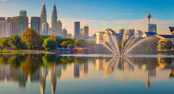 Kuala Lumpur attractions1 پارک KLCC در مالزی
