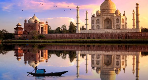 places to visit in Agra جاذبه های دیدنی در آگرا